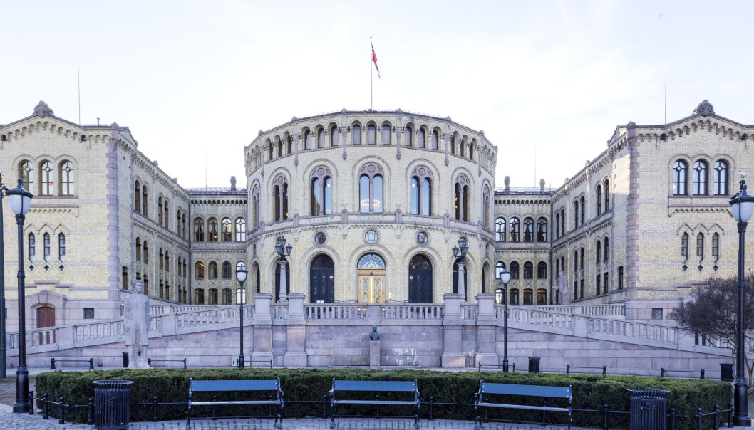 Det er en rekke kommunikasjonsrådgivere som jobber på Stortinget. Vi har sjekket lønnen deres. Det er en rekke kommunikasjonsrådgivere som jobber på Stortinget. Vi har sjekket lønnen deres.