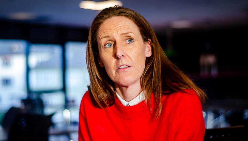 Vibeke Johannesen, daglig leder i Sportsklubben Brann. Hun mener klubben har lagt en bra kommunikasjonsstrategi rundt planene om å legge kunstgress inne på stadionanlegget. Vibeke Johannesen, daglig leder i Sportsklubben Brann. Hun mener klubben har lagt en bra kommunikasjonsstrategi rundt planene om å legge kunstgress inne på stadionanlegget.