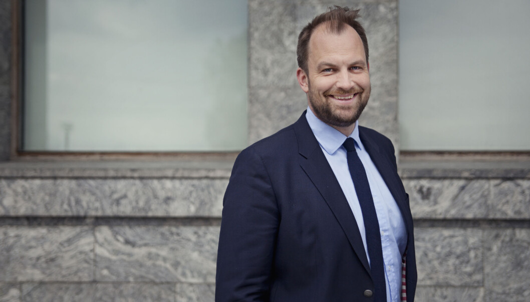 - Kunder er på jakt etter sømløse tjenester på tvers av landegrensene, og vi ser en økt etterspørsel i de baltiske landene, sier Kristian Hvilen - Kunder er på jakt etter sømløse tjenester på tvers av landegrensene, og vi ser en økt etterspørsel i de baltiske landene, sier Kristian Hvilen