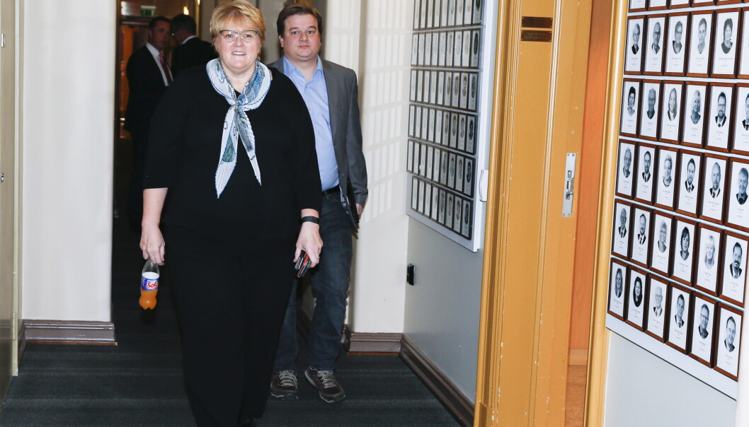 Karl Arthur Giverholt, her hakk i hælene på daværende partileder Trine Skei Grande i 2016, er nå ferdig på Stortinget for Venstre. Nå skal han selge sine kommunikasjonsråd på det åpne markedet. Karl Arthur Giverholt, her hakk i hælene på daværende partileder Trine Skei Grande i 2016, er nå ferdig på Stortinget for Venstre. Nå skal han selge sine kommunikasjonsråd på det åpne markedet.