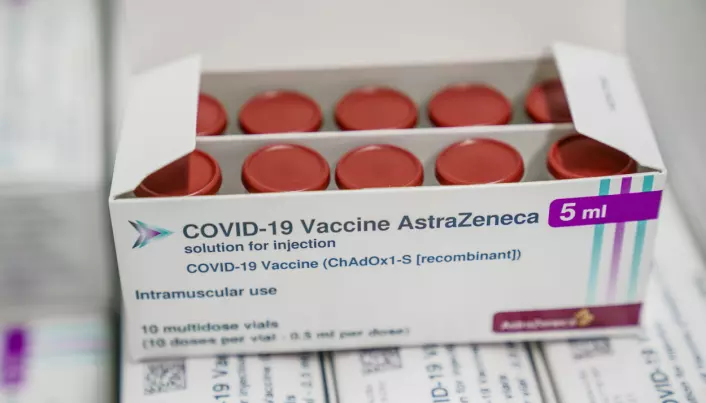 De første dosene av AstraZeneca-vaksinen kom til et lager til Folkehelseinstituttet (FHI) tidlig i februar.