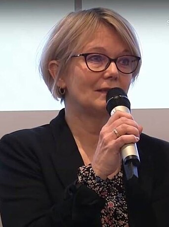I forkant av nedstengningen 12. mars i fjor, hadde kommunikasjonssjef Hilde Annie Pettersen Kvalvik mye informasjon hun skulle formidle. I forkant av nedstengningen 12. mars i fjor, hadde kommunikasjonssjef Hilde Annie Pettersen Kvalvik mye informasjon hun skulle formidle.