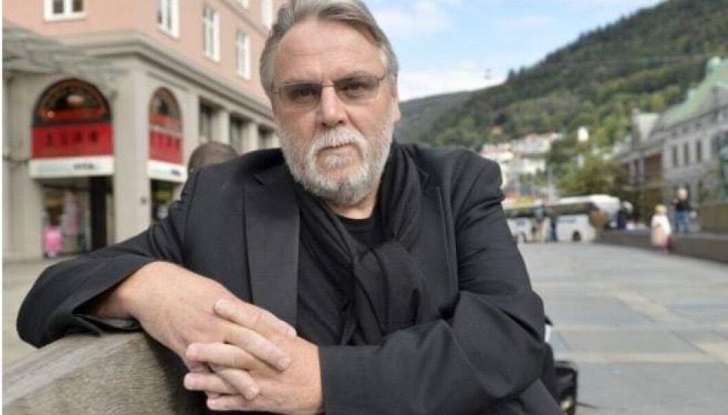 Finn Bjørn Tønder prøver seg i teaterverden nok en gang. Sist gang endte det i bråk. Finn Bjørn Tønder prøver seg i teaterverden nok en gang. Sist gang endte det i bråk.