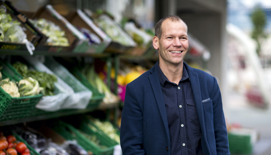 Daglig leder i Matkanalen, Øivind Lindøe er svært fornøyd med å ha solgt ut alle annonseplassene hos Matkanalen, noe som ikke har skjedd siden deres start for 5,5 år siden. Daglig leder i Matkanalen, Øivind Lindøe er svært fornøyd med å ha solgt ut alle annonseplassene hos Matkanalen, noe som ikke har skjedd siden deres start for 5,5 år siden.