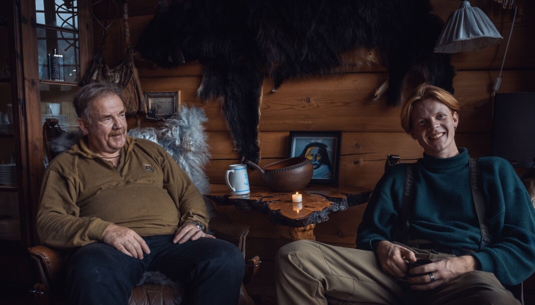 Fra pappa Kurt Oddekalv har sønnen Odin Oddekalv Skogen arvet tanker og holdninger om natur, miljø og bærekraft. Nå skal Odin bistå med farens ettermæle i Miljøvernforbundets videre arbeid. Fra pappa Kurt Oddekalv har sønnen Odin Oddekalv Skogen arvet tanker og holdninger om natur, miljø og bærekraft. Nå skal Odin bistå med farens ettermæle i Miljøvernforbundets videre arbeid.