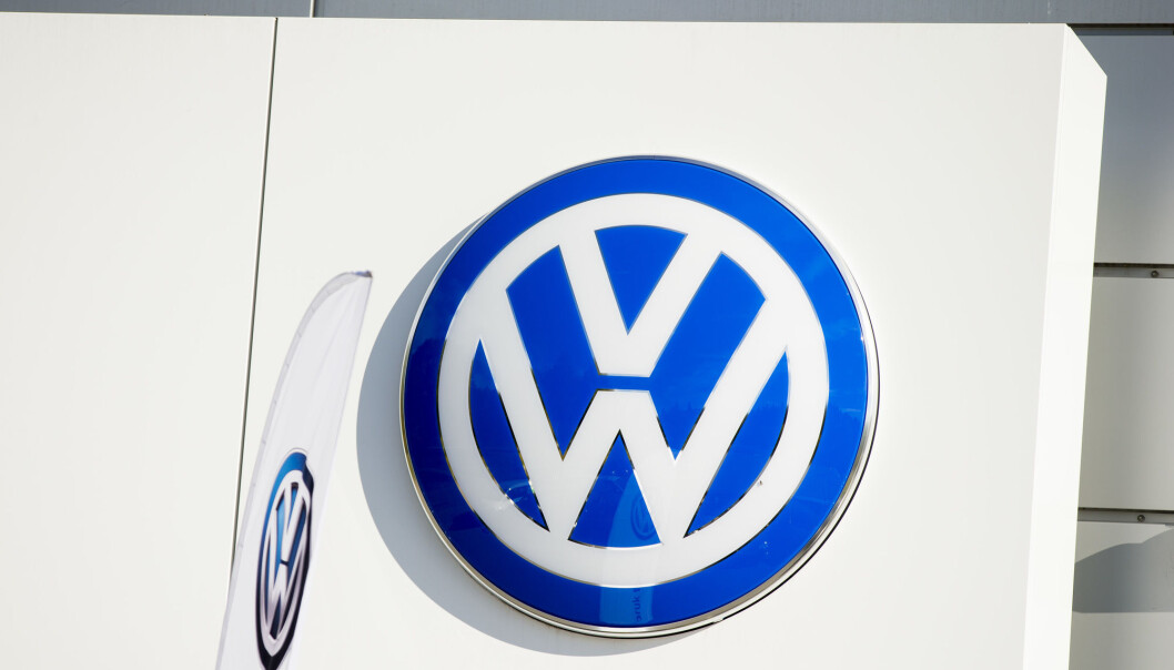 Nylig kunngjorde tyske bilprodusenten Volkswagen at de nå skulle skifte navn til «Voltswagen» i det amerikanske markedet. Det hele var en spøk som i ettertid har fått mye kritikk. Nylig kunngjorde tyske bilprodusenten Volkswagen at de nå skulle skifte navn til «Voltswagen» i det amerikanske markedet. Det hele var en spøk som i ettertid har fått mye kritikk.