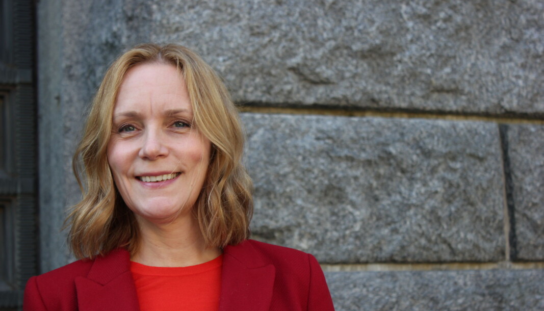 Riksantikvar Hanna Kosonen Geiran er på jakt etter en ny kommunikasjonsdirektør som skal hjelpe direktoratet når de skal endre måten de jobber på. Riksantikvar Hanna Kosonen Geiran er på jakt etter en ny kommunikasjonsdirektør som skal hjelpe direktoratet når de skal endre måten de jobber på.