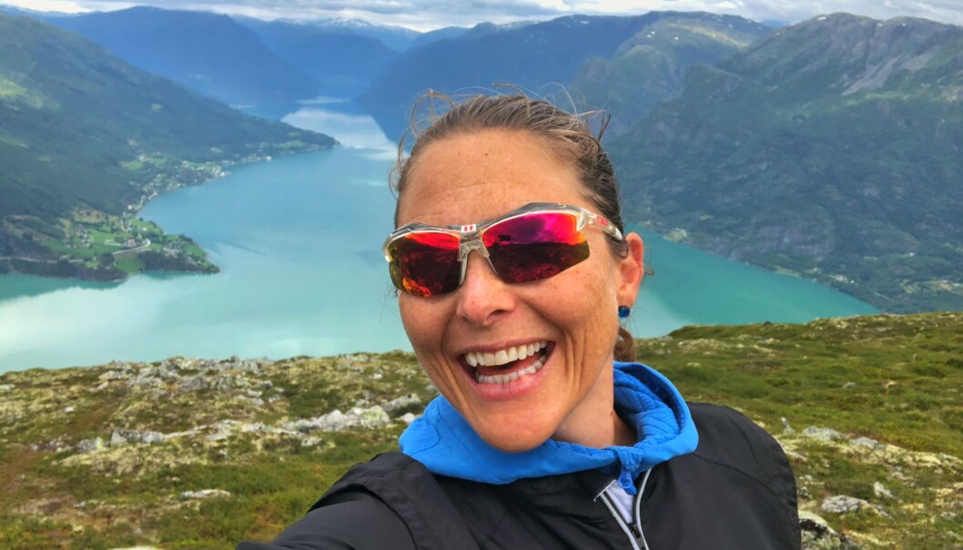 – Min kongstanke som journalist har vært at du må skrive sånn at folk flest forstår, og snakke så de forstår, sier Tone Merete Lillesvangstu. – Min kongstanke som journalist har vært at du må skrive sånn at folk flest forstår, og snakke så de forstår, sier Tone Merete Lillesvangstu.