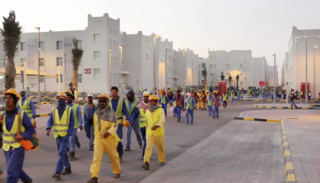 Labor City i Doha huser 70.000 arbeidere. Bildet er tatt under en omvisning i forbindelse med AIPS-kongressen i 2016. Foto: Magnus Aabech / NTB