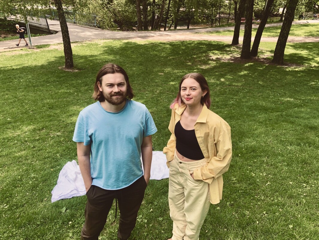 Vincent Placht og Maria Maaneskiold vant Gulltusjen 2020 med sin papirannonse for FNs World Food Programme. Vincent Placht og Maria Maaneskiold vant Gulltusjen 2020 med sin papirannonse for FNs World Food Programme.