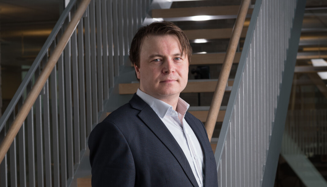 Kommunikasjonsrådgiver i DNB, Vidar Korsberg Dalsbø setter pris på kritikk og tilbakemeldinger, og er alltid åpen for å teste nye ting. Kommunikasjonsrådgiver i DNB, Vidar Korsberg Dalsbø setter pris på kritikk og tilbakemeldinger, og er alltid åpen for å teste nye ting.