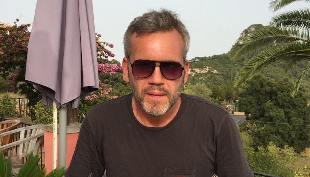 Bursdagsfeiringer på Geilo, nachspiel i Bodø, opptil flere poster på Facebook fra diverse politikere, smitteapp’er og melodi grand prix-anmeldelser- og opptredener kommer alle på årets flause-listen til Egil Alv Andreassen. Bursdagsfeiringer på Geilo, nachspiel i Bodø, opptil flere poster på Facebook fra diverse politikere, smitteapp’er og melodi grand prix-anmeldelser- og opptredener kommer alle på årets flause-listen til Egil Alv Andreassen.