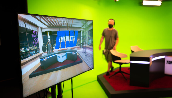 Discoverys nye green screen vegg skal ta seerne med til et virtuelt studio i Tokyo. Discoverys nye green screen vegg skal ta seerne med til et virtuelt studio i Tokyo.