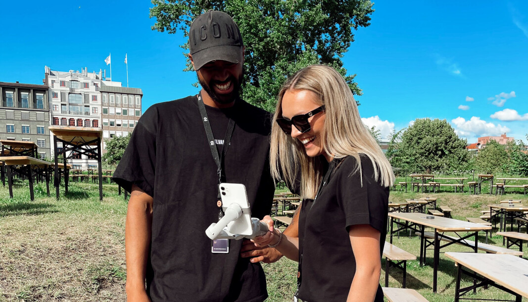 I sommer har Amalie Trengereid sammen med makker Erik Stafford Germundsson fått leke seg på TikTok. Sammen har de skapt trender og sørget for gode seertall under EM for TV 2. I sommer har Amalie Trengereid sammen med makker Erik Stafford Germundsson fått leke seg på TikTok. Sammen har de skapt trender og sørget for gode seertall under EM for TV 2.