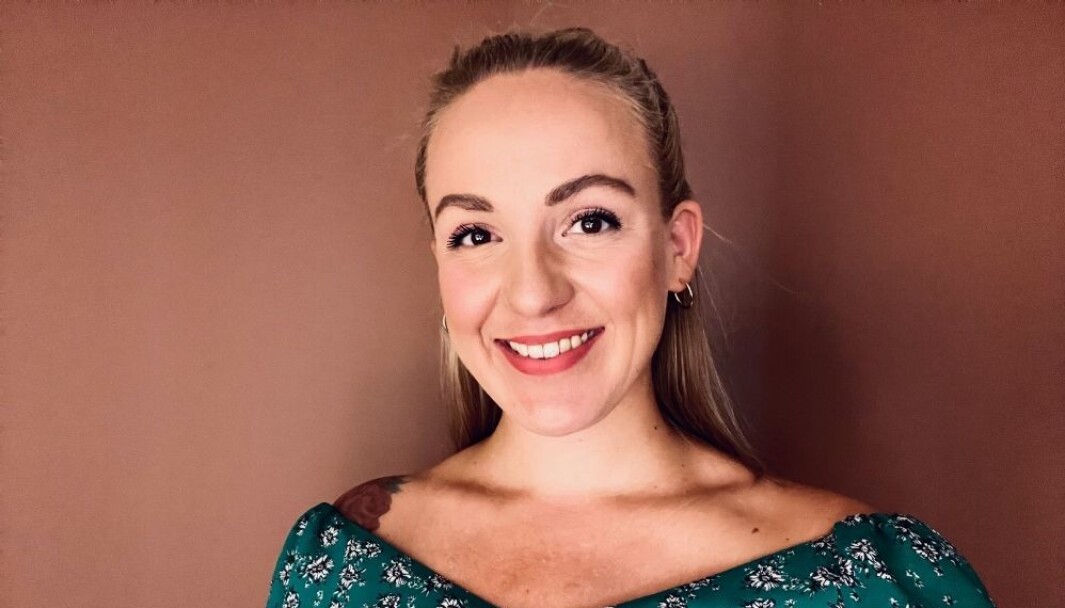 – Jeg knakk fullstendig sammen. Jeg har aldri vært i nærheten av å blottlegge meg selv på den måten, men nå klarte jeg ikke lenger å holde maska oppe. – Jeg knakk fullstendig sammen. Jeg har aldri vært i nærheten av å blottlegge meg selv på den måten, men nå klarte jeg ikke lenger å holde maska oppe.