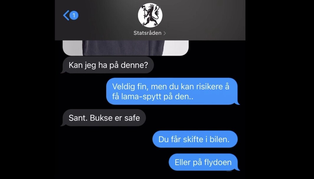 – Det er mye armer i bein i en slik stilling, og mange synes vi gir et presist bilde av en typisk dag på jobb.Vi ønsker å avmystifisere oss selv, og vise frem takhøyde og godt humør. Det er viktig og gøy å vise frem de «rare» sidene ved jobben, som ikke alle er klar over at eksisterer. – Det er mye armer i bein i en slik stilling, og mange synes vi gir et presist bilde av en typisk dag på jobb.Vi ønsker å avmystifisere oss selv, og vise frem takhøyde og godt humør. Det er viktig og gøy å vise frem de «rare» sidene ved jobben, som ikke alle er klar over at eksisterer.