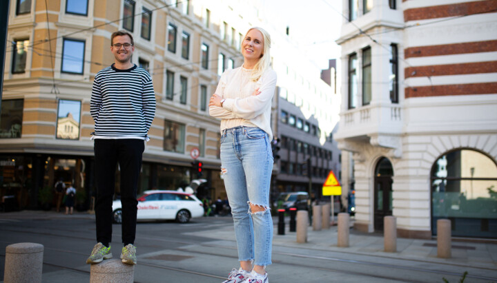 Leder for produksjonsenheten i TRY Råd, Simen Aukland sammen med sin nye innholdsprodusent, Maren Kateraas.
