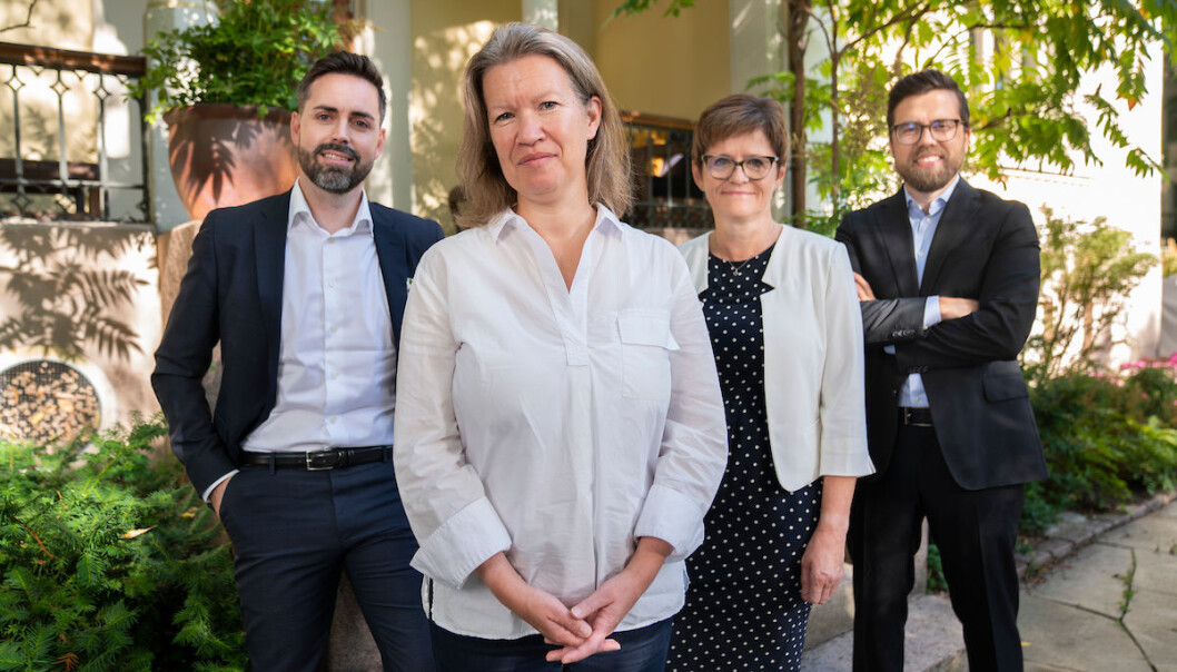 Kruse Larsen har fått tre nye partenere, (f.v.) Petter Kvinge Tvedt, Anne Therese Gullberg, styreleder Lisbeth Berg-Hansen og Christopher Amundsen Wand. Kruse Larsen har fått tre nye partenere, (f.v.) Petter Kvinge Tvedt, Anne Therese Gullberg, styreleder Lisbeth Berg-Hansen og Christopher Amundsen Wand.