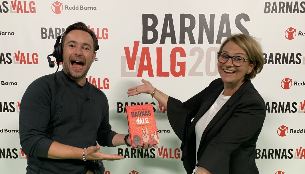 Stortingspresident Tone Trøen stilte i Barnas Valgshow sammen med Stian Barsnes-Simonsen for å snakke om hvorfor Norge regnes (av FN) som verdens mest velfungerende demokrati. Stortingspresident Tone Trøen stilte i Barnas Valgshow sammen med Stian Barsnes-Simonsen for å snakke om hvorfor Norge regnes (av FN) som verdens mest velfungerende demokrati.
