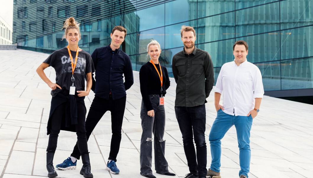 Fra venstre: Markedshode Vipps Anette Hyttemoen, Rådgiver Joachim Breen, Markedshode Vipps Caroline Nilsen, Leder Marked & Merkevare Vipps Lars Istre og Byråleder Tommy Stiansen. Fra venstre: Markedshode Vipps Anette Hyttemoen, Rådgiver Joachim Breen, Markedshode Vipps Caroline Nilsen, Leder Marked & Merkevare Vipps Lars Istre og Byråleder Tommy Stiansen.