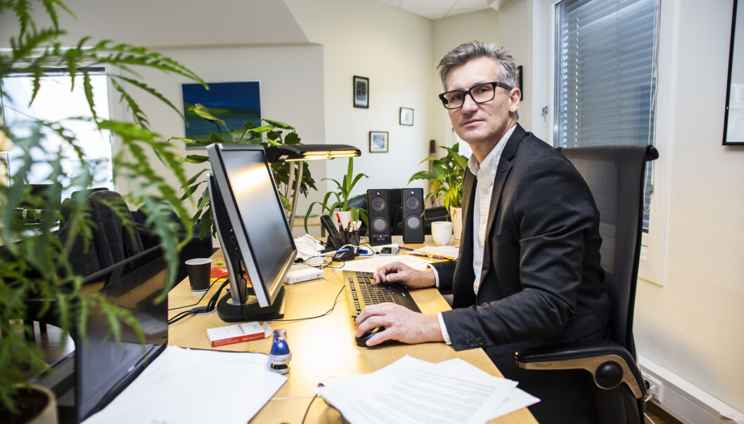 Direktør Bjørn Erik Thon i Datatilsynet opplyser at forvaltningsorganet ikke vil ta i bruk Facebook i sitt kommunikasjonsarbeid. Årsaken er nettsidens behandling av personvernopplysninger. Foto: Mariam Butt / NTB Direktør Bjørn Erik Thon i Datatilsynet opplyser at forvaltningsorganet ikke vil ta i bruk Facebook i sitt kommunikasjonsarbeid. Årsaken er nettsidens behandling av personvernopplysninger. Foto: Mariam Butt / NTB