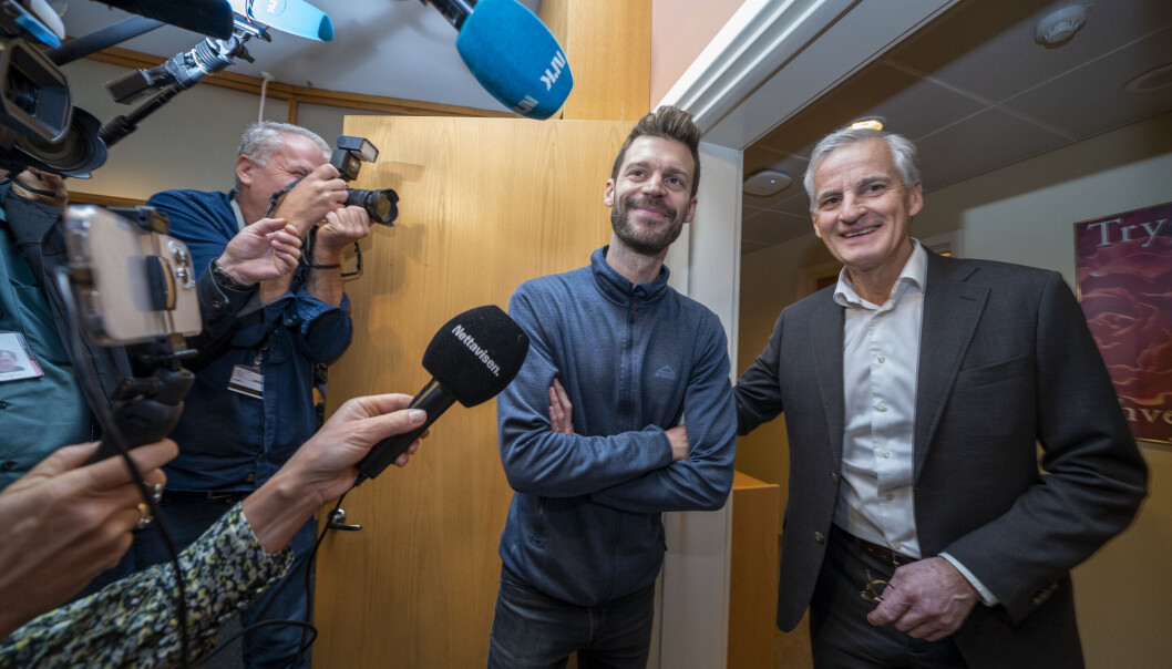 Arbeiderpartiet brukte mest penger på sosiale medier i årets valgkamp, mens Rødt brukte minst. Her møtes Rødt-leder Bjørnar Moxnes og AP-leder Jonas Gahr Støre på Stortinget.Foto: Heiko Junge / NTB Arbeiderpartiet brukte mest penger på sosiale medier i årets valgkamp, mens Rødt brukte minst. Her møtes Rødt-leder Bjørnar Moxnes og AP-leder Jonas Gahr Støre på Stortinget.Foto: Heiko Junge / NTB