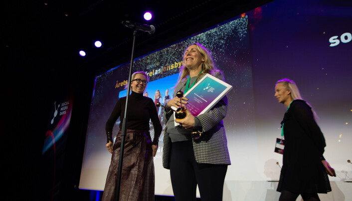 DN Kvinner-gruppen på Facebook for Dagens Næringsliv mottok pris under Social Media Awards 2021. DN Kvinner-gruppen på Facebook for Dagens Næringsliv mottok pris under Social Media Awards 2021.