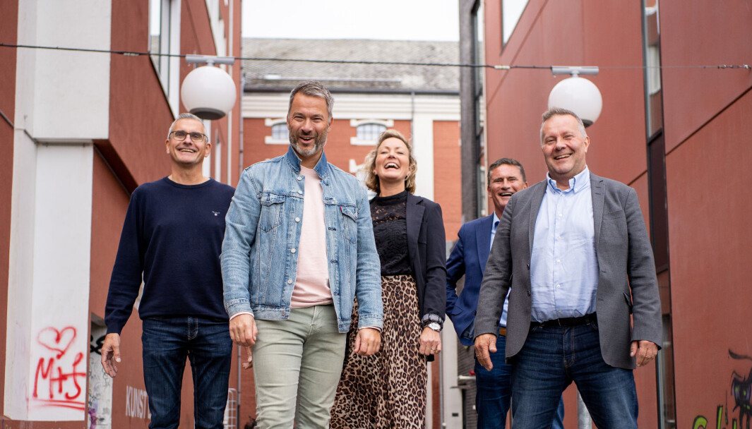 Hike-gjengen Eirik W. Henningsen (f.v.), Frode Sandal, Kristin Støle Kalgraff, Morten Nessler og Ole Petter Søllesvik. Kristin er første ansatte, og kommer fra rollen som kommunikasjonsansvarlig i Lyse, de tre andre er i styret sammen med Kristina Renberg Hike-gjengen Eirik W. Henningsen (f.v.), Frode Sandal, Kristin Støle Kalgraff, Morten Nessler og Ole Petter Søllesvik. Kristin er første ansatte, og kommer fra rollen som kommunikasjonsansvarlig i Lyse, de tre andre er i styret sammen med Kristina Renberg