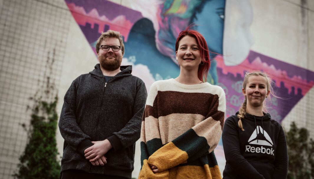 Kristian Stavem, Isabell Helen Johnsen og Rikke Lindberg, jobber alle med webutvikling. Kristian Stavem, Isabell Helen Johnsen og Rikke Lindberg, jobber alle med webutvikling.
