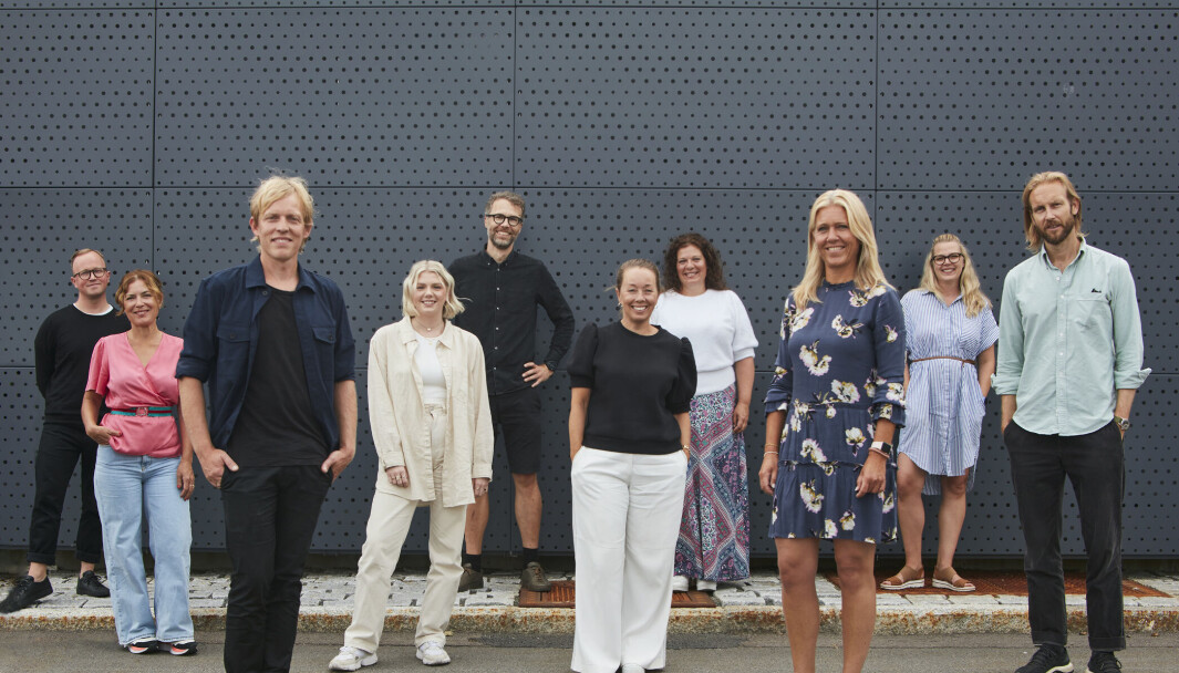 F.v. Kristian Trengereid (Gjensidige), Marlene Garred (Gjensidige), Lars Håvard Dahlstrøm, Marthe Bjørnsen (Gjensidige), Per Olav Walmann, Birgitte Kjersem Lund (Gjensidige), Gro Grotle (Gjensidige), Anne Margrete Børjesson (Gjensidige), Aina Nordhagen og Jørgen T. Helland. F.v. Kristian Trengereid (Gjensidige), Marlene Garred (Gjensidige), Lars Håvard Dahlstrøm, Marthe Bjørnsen (Gjensidige), Per Olav Walmann, Birgitte Kjersem Lund (Gjensidige), Gro Grotle (Gjensidige), Anne Margrete Børjesson (Gjensidige), Aina Nordhagen og Jørgen T. Helland.