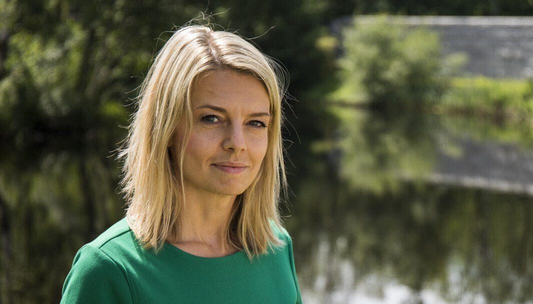 – Teknologi vil være avgjørende i arbeidet med å løse vår tids store utfordringer. Èn ting er å forbruke mindre, men det vi forbruker må kunne brukes mer effektivt. – Teknologi vil være avgjørende i arbeidet med å løse vår tids store utfordringer. Èn ting er å forbruke mindre, men det vi forbruker må kunne brukes mer effektivt.