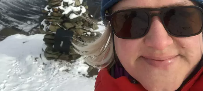Anne Solsvik seiler fra Venstre til Hurtigruten Group