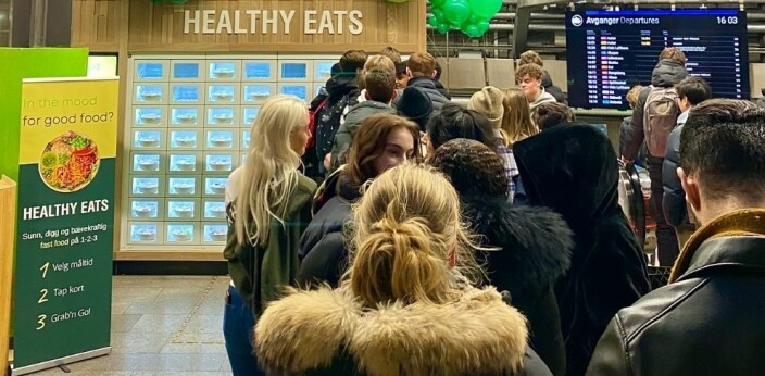 Fra lansering av Food Wall på Nationaltheateret stasjon i Oslo. Fra lansering av Food Wall på Nationaltheateret stasjon i Oslo.