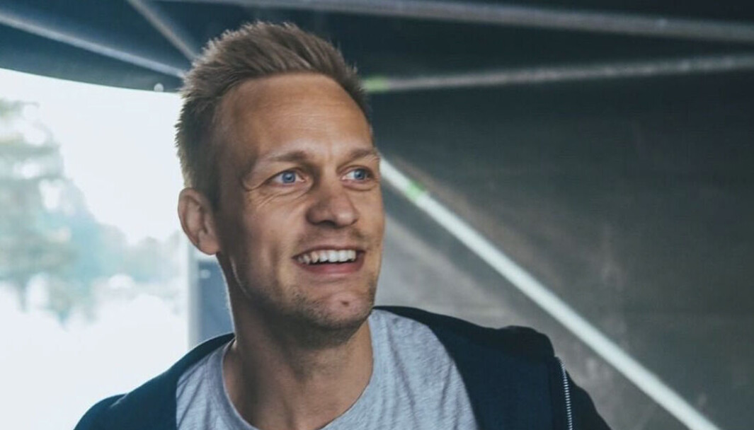 – Jeg synes det er merkelig at de kun får et brev i posten når de helt soleklart bryter reglene. Det er helt tullete å ikke sanksjonere. Jeg vet ikke om noen andre bransjer hvor du helt tydelig kan bryte lover og regler. – Jeg synes det er merkelig at de kun får et brev i posten når de helt soleklart bryter reglene. Det er helt tullete å ikke sanksjonere. Jeg vet ikke om noen andre bransjer hvor du helt tydelig kan bryte lover og regler.