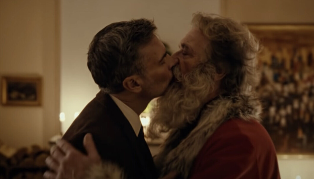 When Harry met Santa har rørt en hel verden: – For hver tommel ned, kommer circa en million tomler opp, sier rådgiver i Pol og kundeansvarlig for Posten, Marius Eriksen. When Harry met Santa har rørt en hel verden: – For hver tommel ned, kommer circa en million tomler opp, sier rådgiver i Pol og kundeansvarlig for Posten, Marius Eriksen.