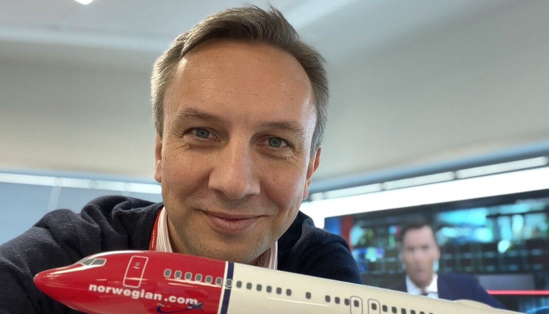 Da det stod på som verst for Norwegian og fremtiden til selskapet var usikker, fikk Esben Tuman oppfylt en drøm om å få jobbe i flybransjen. Da det stod på som verst for Norwegian og fremtiden til selskapet var usikker, fikk Esben Tuman oppfylt en drøm om å få jobbe i flybransjen.