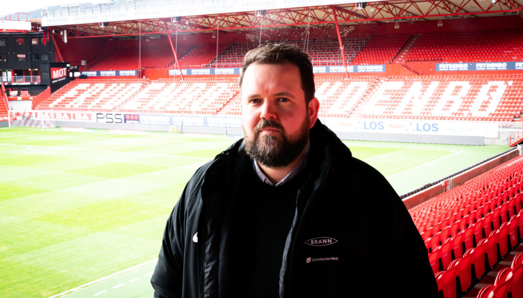 Brann har gått ned i første og kranene er stengt. Nå skal Liabø sørge for at bergensere og striler fortsatt har et tett forhold til Brann i tiden framover. Brann har gått ned i første og kranene er stengt. Nå skal Liabø sørge for at bergensere og striler fortsatt har et tett forhold til Brann i tiden framover.