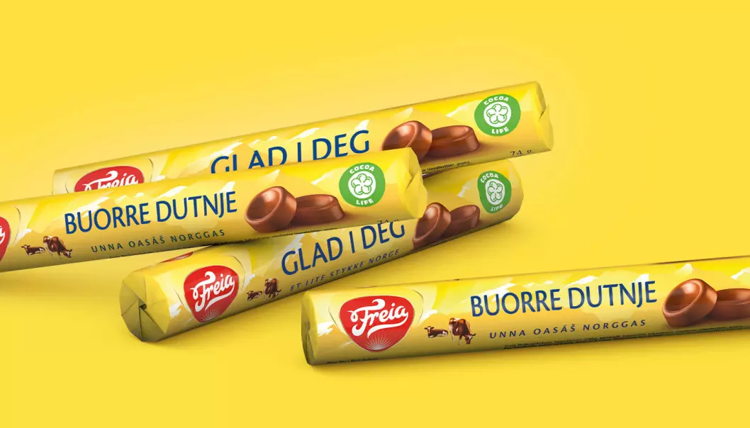 Emballasjen på sjokoladen Freia Melkerull kommer nå med fire forskjellige uttrykk på nordsamisk.