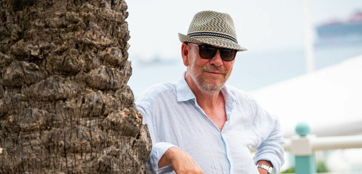 Kjetil Try på stranden i Cannes