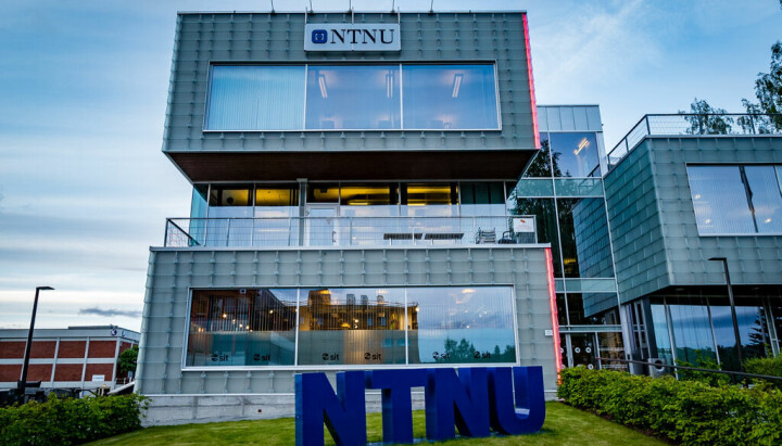 G-bygget, NTNU i Gjvik, inneholder studenttorg, felles kantine, bibliotek og bokhandel.Foto: Kenneth Kalsnes