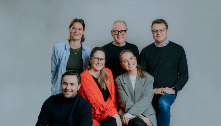 På bildet er ledergruppen i Snakk Kommunikasjon: (fra v.) Stian Barsnes-Simonsen, Vanda Aars, Camilla Kierulf Jørgensen, Ivar Steen-Johnsen, Karoline Smådal og Nils Ketil Andresen.