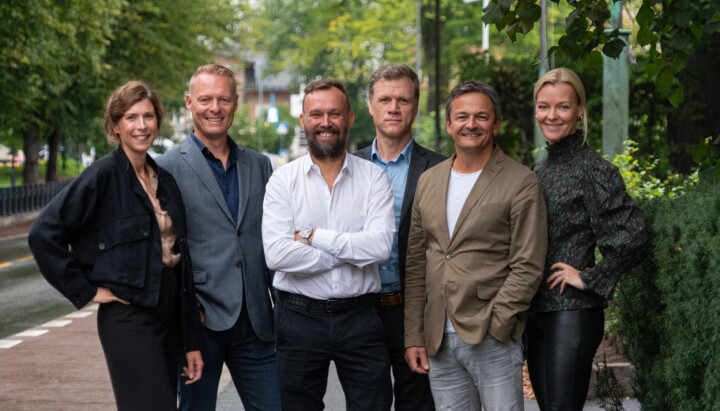 Fra venstre: Pernilla Ivarsson (Head of Talent, NoA), Per Eric Johansen (Executive chairman, Inlead), Mikael
Jørgensen (Group CEO, NoA), Per Magne Espedal (CEO, Inlead), Thomas Høgebøl (Executive Chairman &
Founder, NoA) og Hanne Bismo Mustad (Head of Operations, NoA).