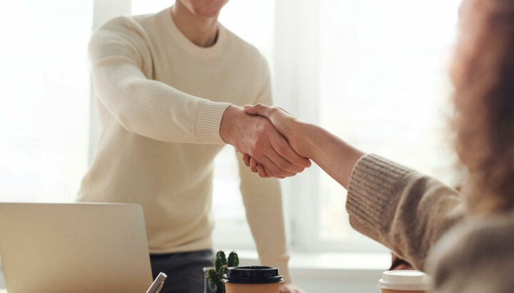 Det er tøffe tider i bransjen og dermed ikke så mange som bytter jobb, men de som faktisk bytter er de som er lønnsvinnerene i bransjen.