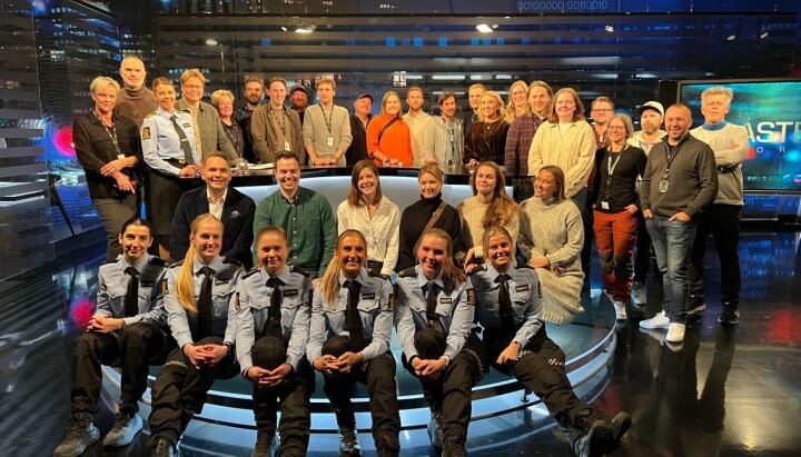 Åsted Norge – fem nye stillinger (reportere og klipper/fotograf) bilde av redaksjonen. Hele Åsted-familien