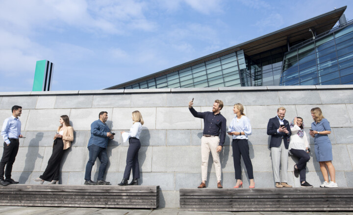 TELENOR GROUP - EXPERIENCED COMMUNICATIONS ADVISOR telenor banner