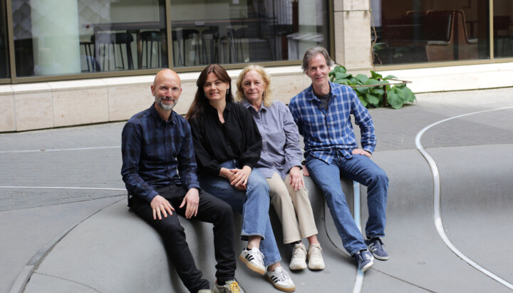 Torgeir Hjetland, Ingvild Bergsaker, Nina OGorman og Marc Ligeti er glade for å ha fått meritt i ADC Awards. Torgeir Hjetland, Ingvild Bergsaker, Nina OGorman og Marc Ligeti.
