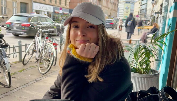 Én dag i året har Johanne Holmedahl Norges mest spilte låt. Resten av året jobber hun som eventmanager i JCP Event.