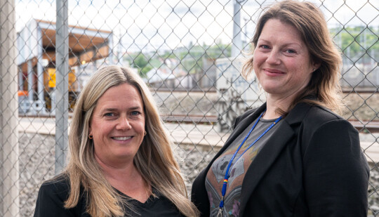 Henriette (Etta) Gran Myreng og Aina Helene Aksnes i Bane NOR.