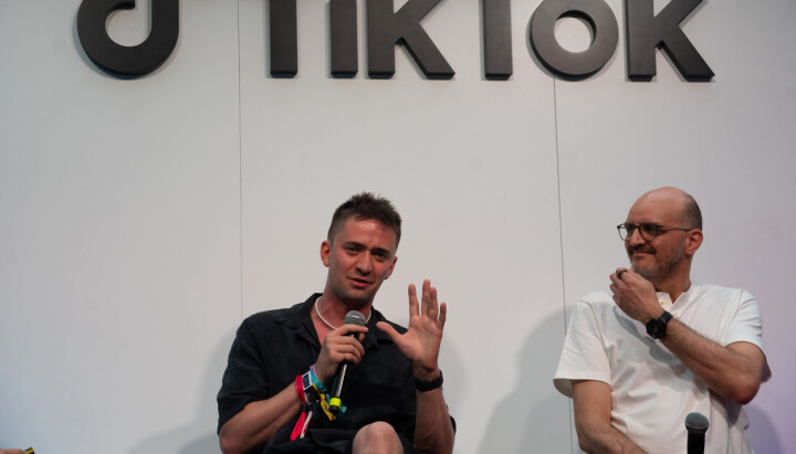 Hva skiller god fra dårlig TikTok-reklame? Andrew Tindall, Senior VP i System1, og Esteban Ribero, Head of Marketing Science i TikTok, hadde svarene.