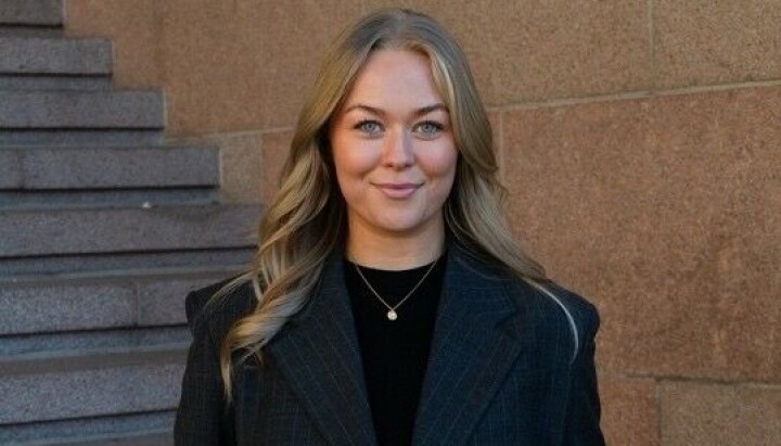 Bacheloroppgaven om hvordan Gen Z faktisk lar seg engasjere ga Lena Vervik Andreassen både toppkarakter og fast jobb.